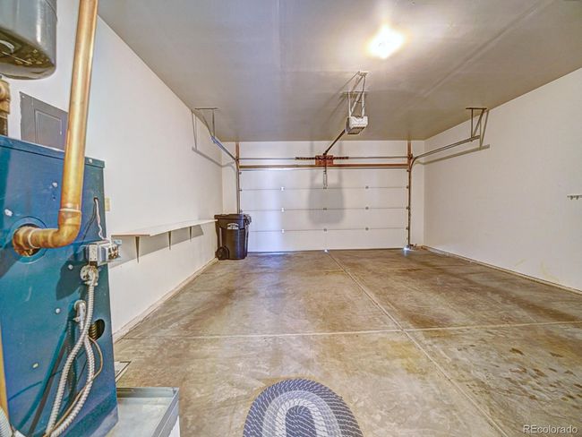 2-Car Garage | Image 25
