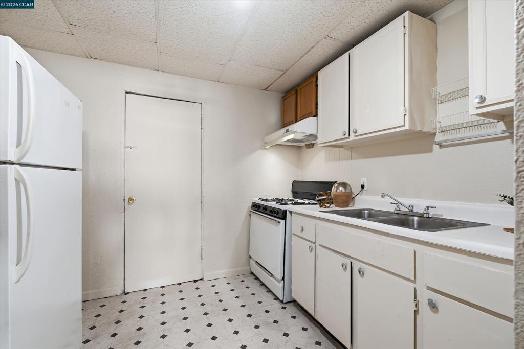 Residential Income in Oakland 2