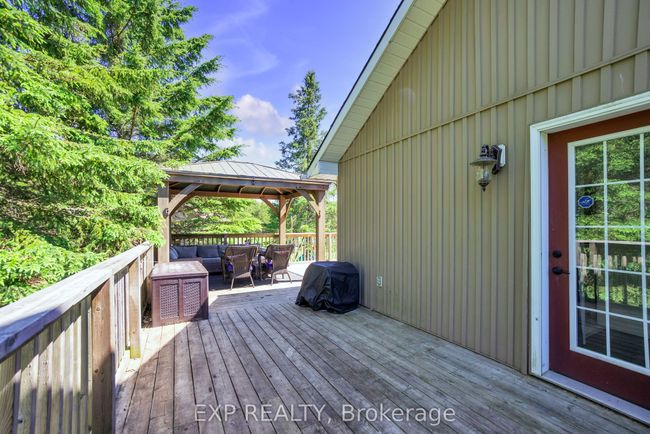 854 Scuttlehole Rd, House other with 5 bedrooms, 3 bathrooms and 12 parking in Roslin ON | Image 40