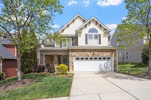 3225 Landing Falls Ln, Raleigh, NC, 27616-8385 | Card Image