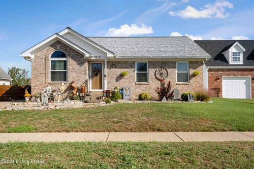 7019 Spring Vista Ct, Louisville, KY, 40229 | Card Image