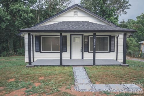 3974 Zero Mull Rd, Morganton, NC, 28655-8304 | Card Image