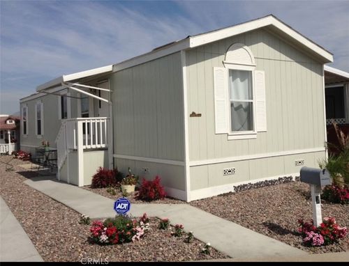 spc-7-135 N Pepper Ave, Rialto, CA, 92376-0188 | Card Image
