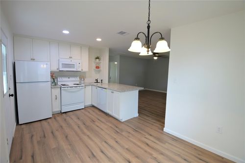 5422 Pine Ave, Pasadena, TX, 77503-4036 | Card Image