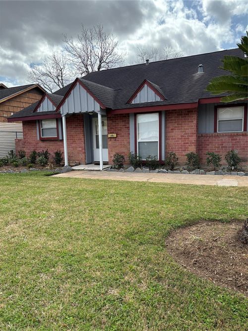 4115 Tidewater Dr, Houston, TX, 77045-4345 | Card Image