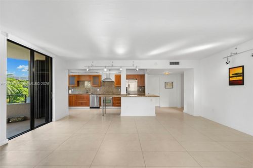 301-181 Crandon Blvd, Key Biscayne, FL, 33149-1574 | Card Image