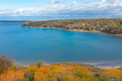 30 Cordwood Path, Saint James, NY, 11780-1320 | Card Image