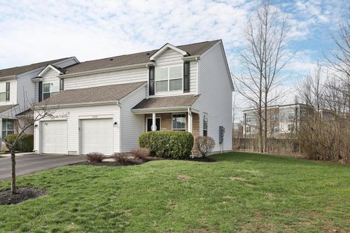 1004l-5547 Albany Terrace Way, Westerville, OH, 43081-7151 | Card Image