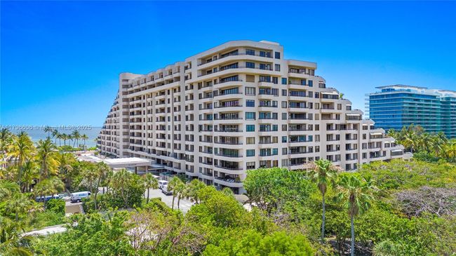 APT-633 - 201 Crandon Blvd, Condo with 2 bedrooms, 2 bathrooms and null parking in Key Biscayne FL | Image 44