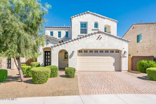 3520 E Crest Ln, Phoenix, AZ, 85050-0050 | Card Image