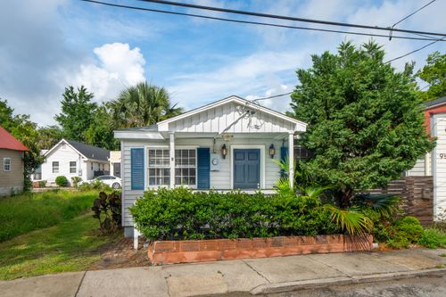 9 F Street, Charleston, SC, 29403 | Card Image