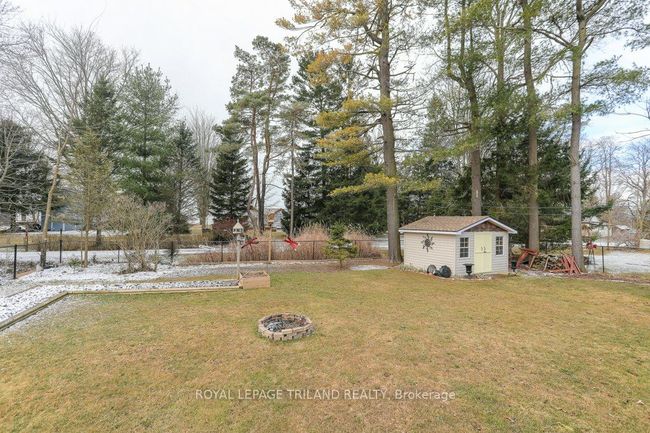 4 Grace Crt, House other with 3 bedrooms, 1 bathrooms and 4 parking in Bayham ON | Image 35