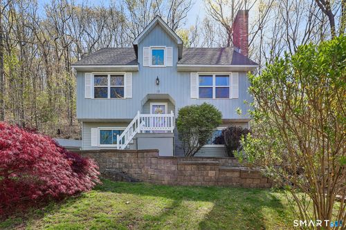 16 Fox Rd, Plainville, CT, 06062-1820 | Card Image