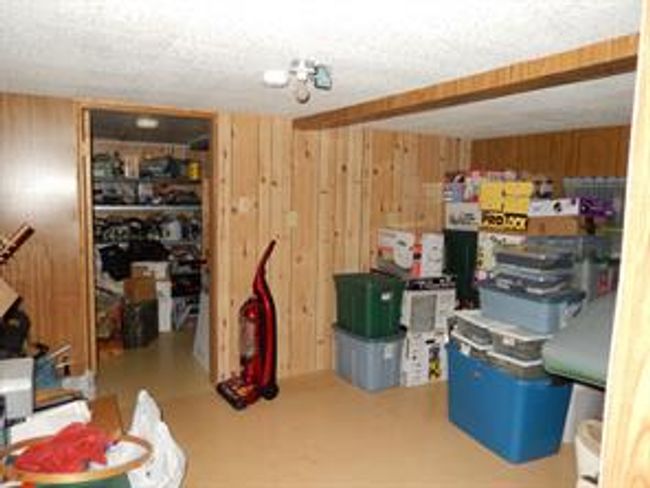 1251 St Charles Rd N, House detached with 4 bedrooms, 2 bathrooms and null parking in Lethbridge AB | Image 28