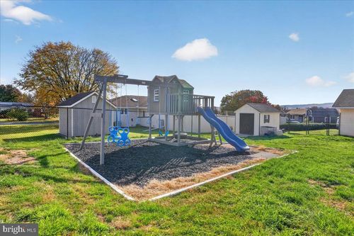 1154 Sunrise Lane, SLATINGTON, PA, 18080 | Card Image