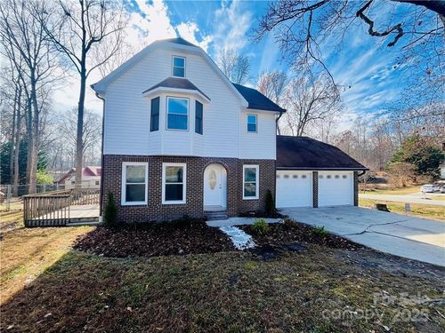 119 Brandon Ln, Trinity, NC, 27370-9358 | Card Image