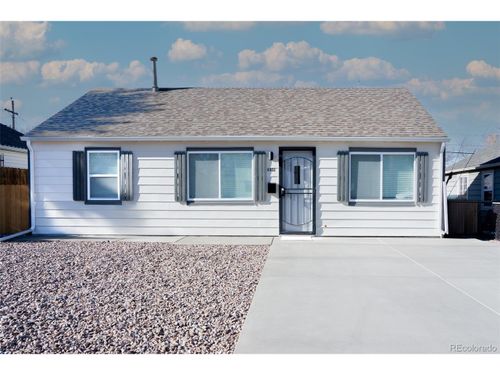 4933 Steele St, Denver, CO, 80216 | Card Image