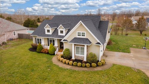 304 Excalibur Dr, Carterville, IL, 62918-3574 | Card Image