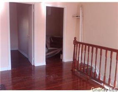 202 Ann St, Newburgh, NY, 12550-5416 | Card Image