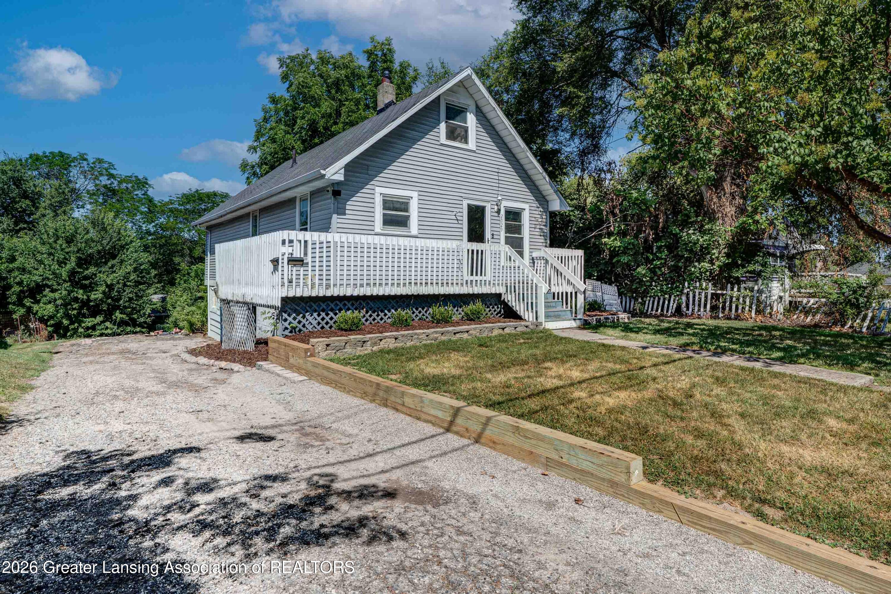 Residential in Lansing 3