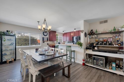 unit-66-10030 Owensmouth Ave, Chatsworth, CA, 91311-3822 | Card Image