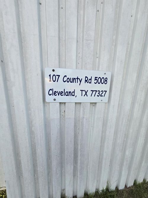 107 County Road 5008, Cleveland, TX, 77327-2765 | Card Image