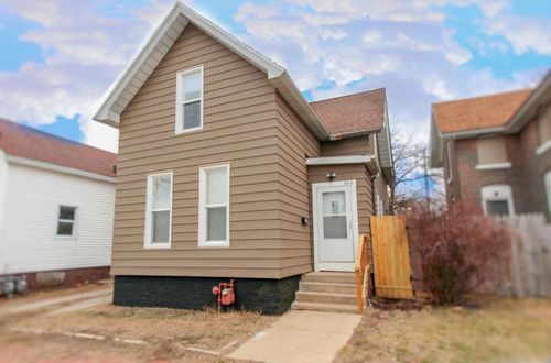 820 Elston St, Michigan City, IN, 46360-4029 | Card Image