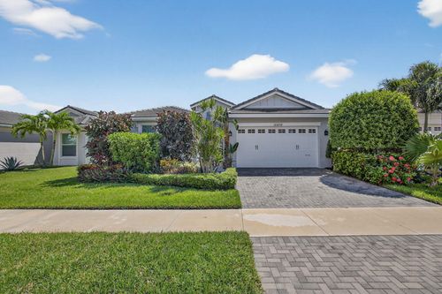 15976 Whippoorwill Cir, Westlake, FL, 33470-6511 | Card Image