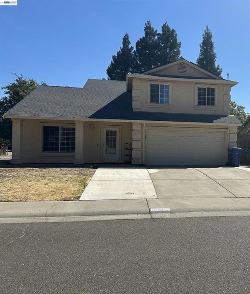 3512 3512 Esterbrook Way, Antelope, CA, 95843-5517 | Card Image