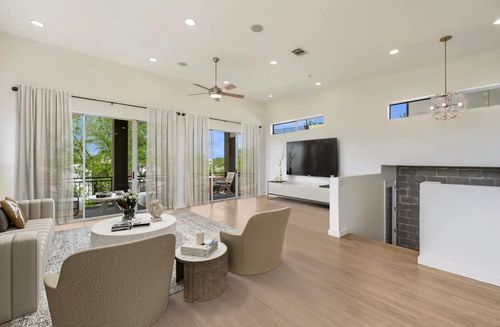 5308 Sendero Hills Pkwy, Austin, TX, 78724-6148 | Card Image