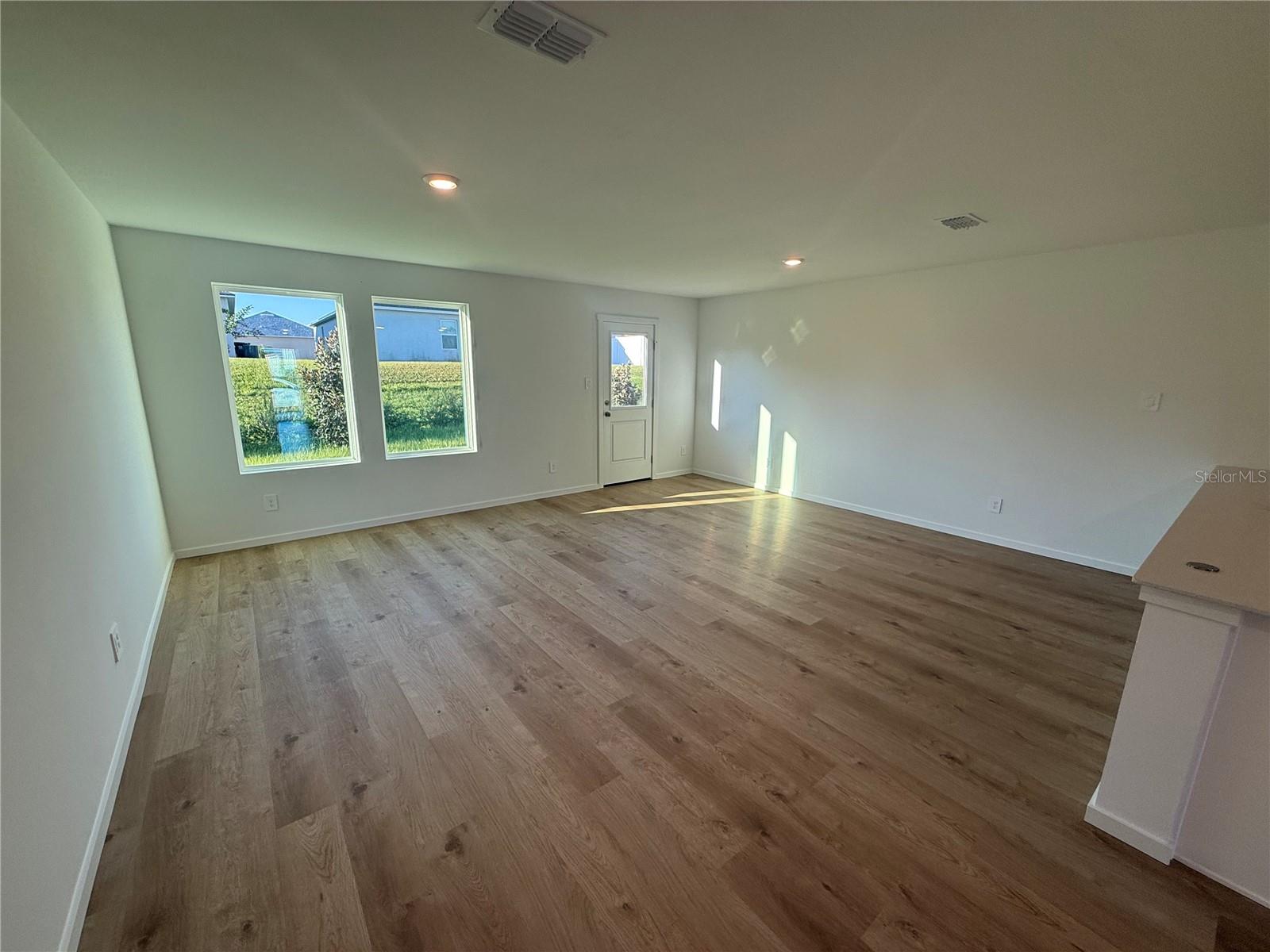 Residential Lease in DAVENPORT 4