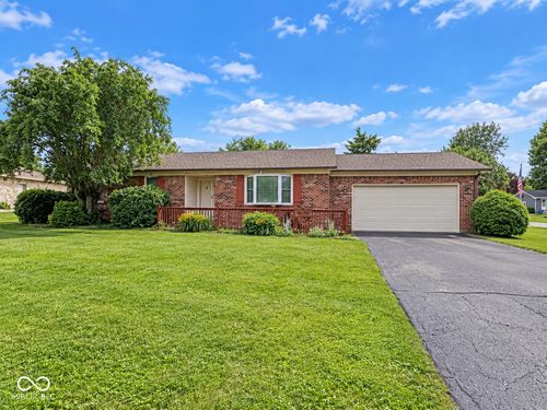 219 N Hickory Ln, Fairland, IN, 46126-2001 | Card Image