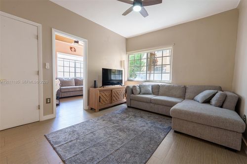 5-1351 Meridian Ave, Miami Beach, FL, 33139-8032 | Card Image
