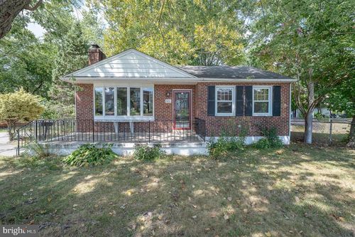 501 W Rively Ave, ALDAN, PA, 19018-3720 | Card Image