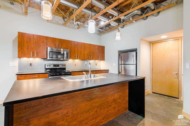 100 Silo Pl, Condo with 3 bedrooms, 3 bathrooms and null parking in Manhattan KS | Image 8
