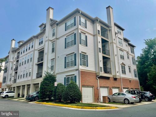unit-205-4191 Lochleven Trl, FAIRFAX, VA, 22030-8703 | Card Image