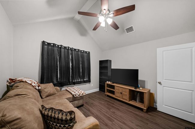 409 Meadows Ct, House other with 3 bedrooms, 3 bathrooms and null parking in Chandler TX | Image 32