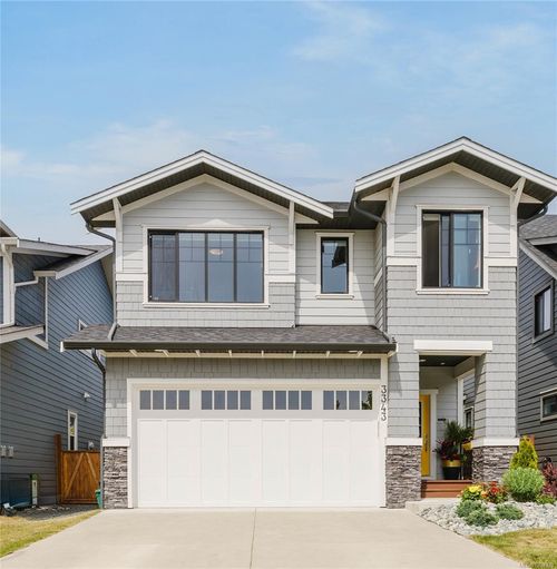 3343 Curlew St, Colwood, BC, V9C0P5 | Card Image