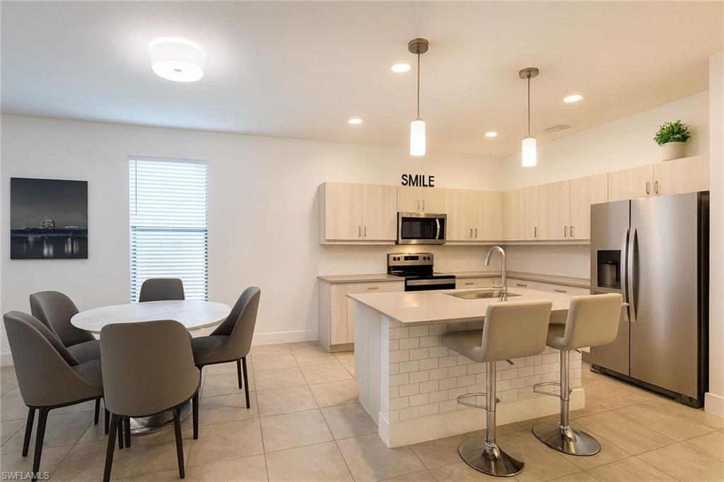 Residential in AVE MARIA 5