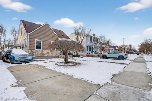 3530 Roosevelt St, Dearborn, MI, 48124-3628 | Card Image
