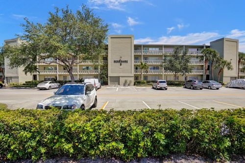 3038-3038 Berkshire B, Deerfield Beach, FL, 33442-3338 | Card Image