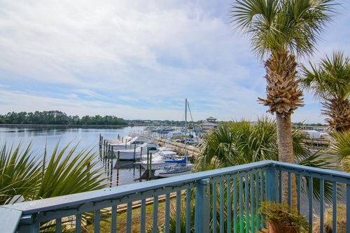 15-903 Nw Ave A, Carrabelle, FL, 32322 | Card Image