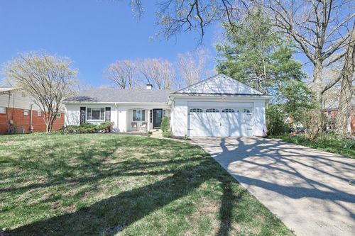 6846 Juniperview Ln, Madeira, OH, 45243-2430 | Card Image