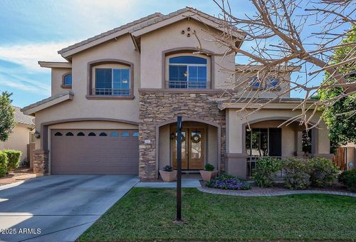 8801 W Palmaire Ave, Glendale, AZ, 85305-6909 | Card Image