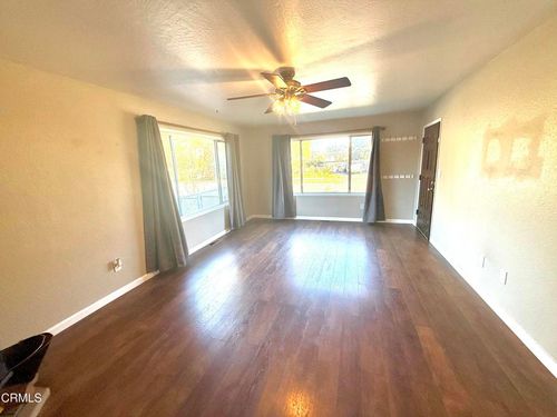 372 S Lenore Ave, Willits, CA, 95490-4004 | Card Image