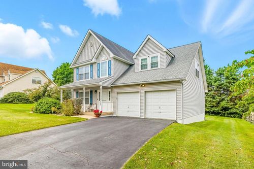 105 W Hillside Dr, OXFORD, PA, 19363-1126 | Card Image