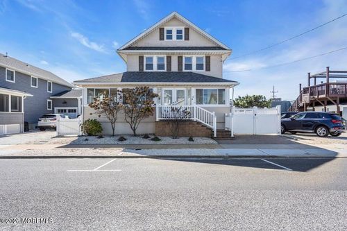 24 Reese Ave, Lavallette, NJ, 08735-2233 | Card Image