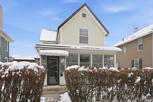 705 Lawton Pl, Fort Wayne, IN, 46805-4131 | Card Image