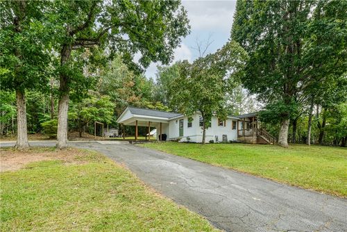 316 Church Rd, Easley, SC, 29640-8835 | Card Image