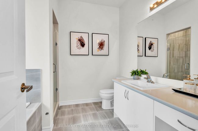 87 Inverary Cres, House attached with 3 bedrooms, 3 bathrooms and 1 parking in Vaughan ON | Image 21